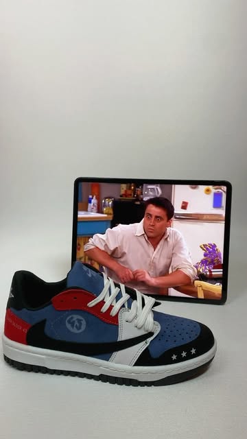 نایک تراویس